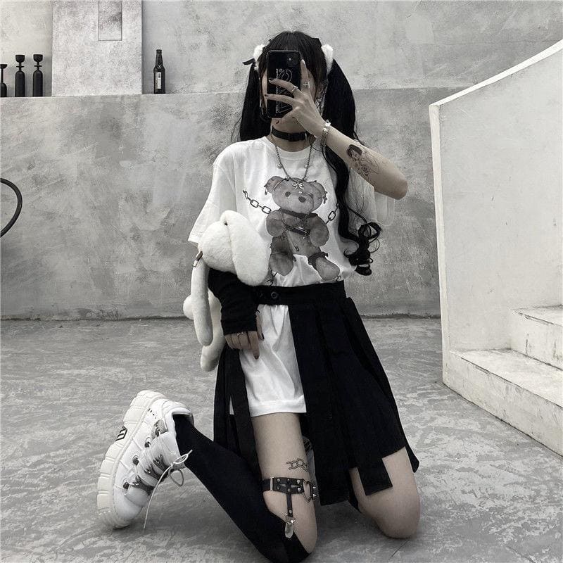 White t-shirt featuring a teddy bear print with chain details perfect for dark fashion looks
