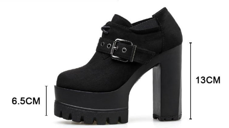 Black buckle bootie measurement guide showing a 13cm heel and a 6.5cm front platform.