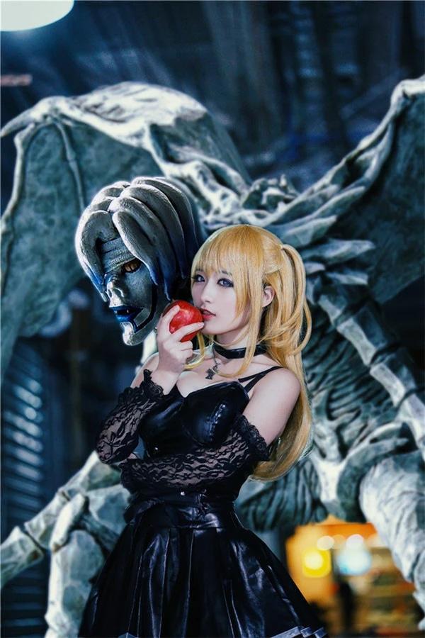 Death Note Misa Amane Cosplay Set - black, cospalyer, cosplay, death note, dinosaurs