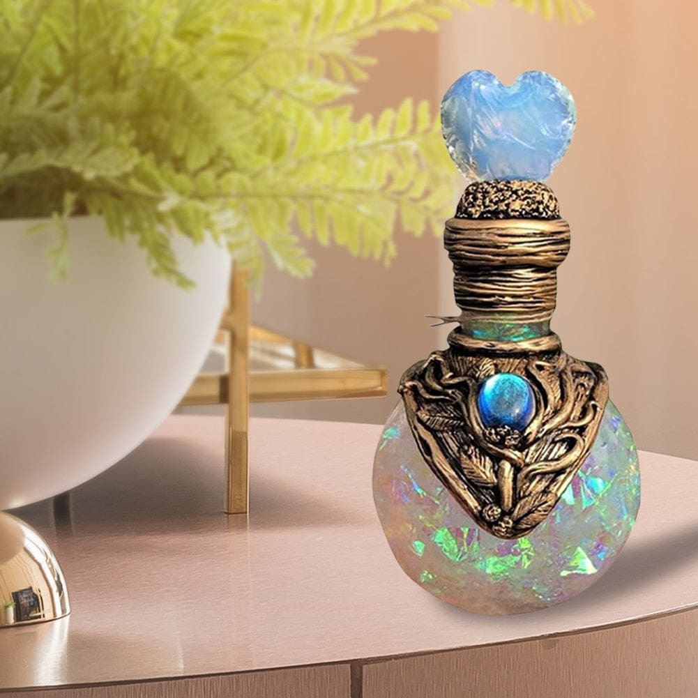 White heart bottle fern display
