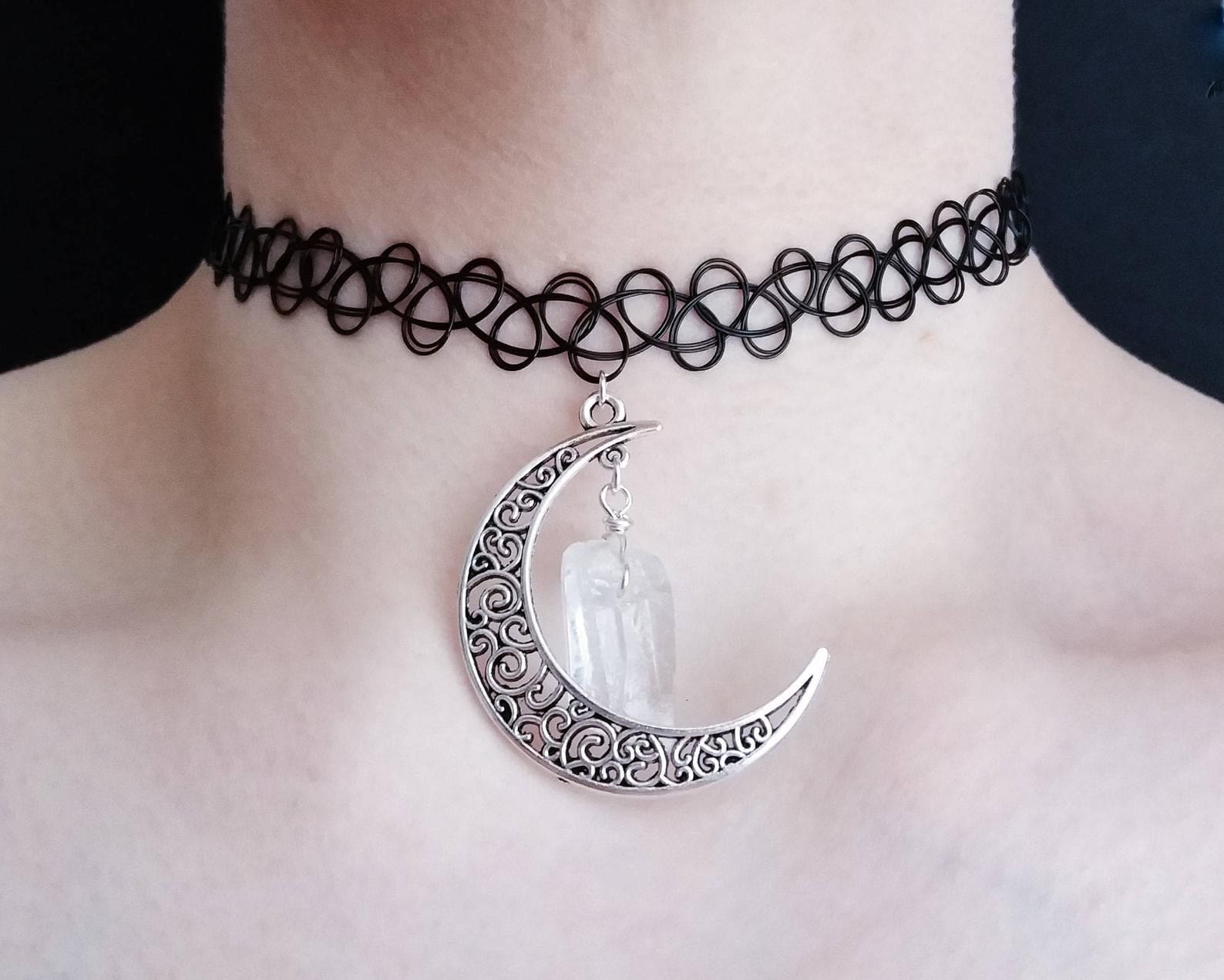 Alternative Black Crescent Moon Pendant Choker Necklace – Rags n Rituals