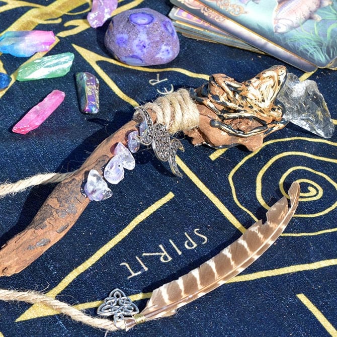 Natural Wood Summoning Wand - 1 - Wand