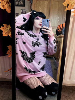 Pastel Goth Bat Pullover - sweater